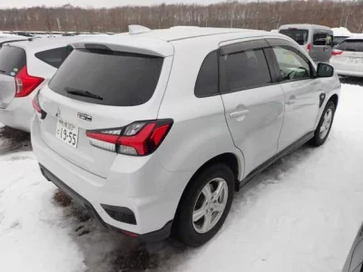 Mitsubishi RVR