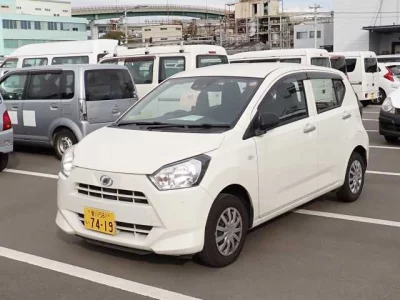 Daihatsu MIRA E S