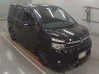 Toyota VOXY лот № 30651 оценка RA  с аукциона в Японии 4