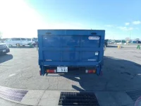 Toyota DYNA лот № 30653 оценка 3.5  с аукциона в Японии 8