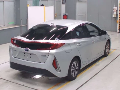 Toyota PRIUS PHV