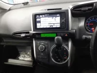 Toyota WISH лот № 30666 оценка 3.5  с аукциона в Японии 8