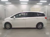 Toyota WISH лот № 30666 оценка 3.5  с аукциона в Японии 3