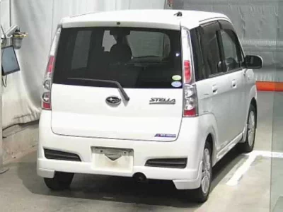 Subaru STELLA