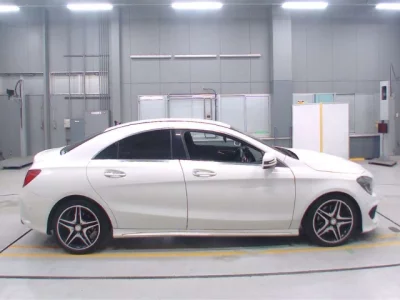 Mercedes-Benz CLA CLASS