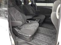 Toyota ESTIMA лот № 30707 оценка 4  с аукциона в Японии 9