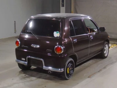 Daihatsu MIRA  с аукциона в Японии