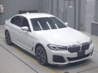 BMW 5-Series лот № 4173 оценка 4.5  с аукциона в Японии 4