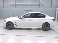 BMW 5-Series лот № 4173 оценка 4.5  с аукциона в Японии 3