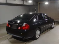 Nissan FUGA лот № 7115 оценка 4  с аукциона в Японии 1