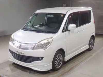 Mitsubishi DELICA D2