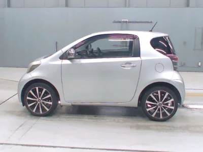 Toyota IQ