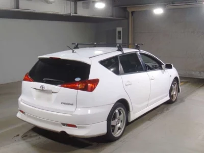 Toyota CALDINA  с аукциона в Японии