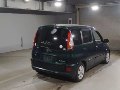 Toyota FUNCARGO  с аукциона в Японии