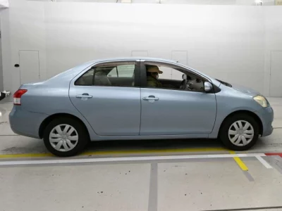 Toyota BELTA
