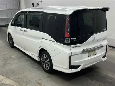 Honda STEP WAGON