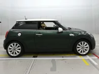 BMW MINI лот № 38008 оценка 4.5  с аукциона в Японии 2