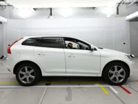 Volvo XC60 лот № 38011 оценка 4.5  с аукциона в Японии 2