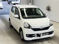 Toyota PIXIS EPOCH лот № 2022 оценка 3.5  с аукциона в Японии 3