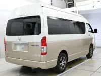 Toyota HIACE лот № 36013 оценка S  с аукциона в Японии 1