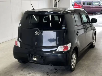 Toyota BB