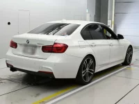 BMW 3-Series лот № 38021 оценка 3.5  с аукциона в Японии 1