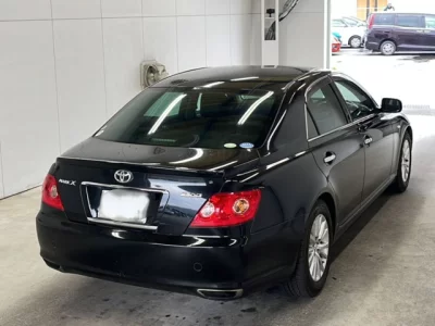 Toyota MARK X  с аукциона в Японии