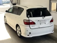 Toyota IPSUM лот № 1019 оценка X  с аукциона в Японии 4