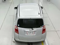 Toyota RACTIS лот № 10033 оценка 3.5  с аукциона в Японии 7