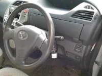 Toyota RACTIS лот № 10033 оценка 3.5  с аукциона в Японии 8