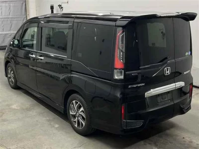 Honda STEP WAGON
