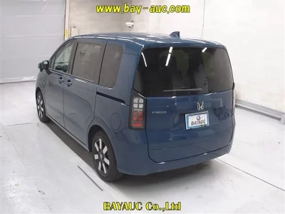 Honda FREED  с аукциона в Японии