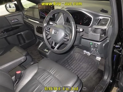 Honda ODYSSEY  с аукциона в Японии