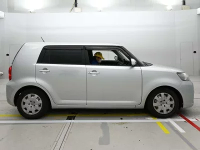 Toyota COROLLA RUMION  с аукциона в Японии