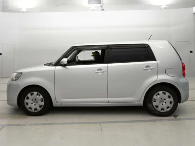 Toyota COROLLA RUMION  с аукциона в Японии