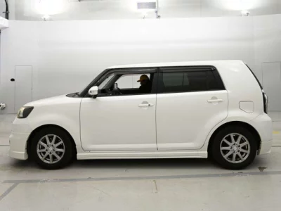 Toyota COROLLA RUMION