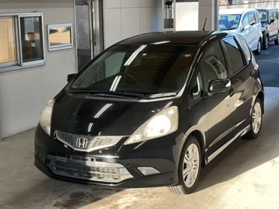 Honda FIT  с аукциона в Японии