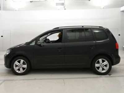 Volkswagen GOLF TOURAN