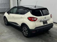 Renault Captur лот № 20040 оценка 5  с аукциона в Японии 1