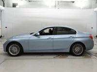 BMW 3-Series лот № 38045 оценка 4.5  с аукциона в Японии 3