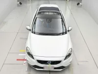 Volvo V40 лот № 38049 оценка 4  с аукциона в Японии 6