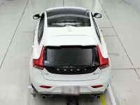 Volvo V40 лот № 38049 оценка 4  с аукциона в Японии 7