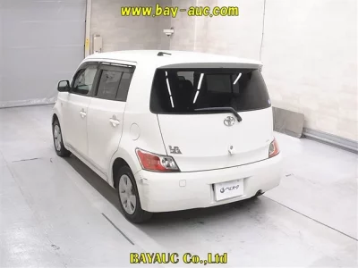 Toyota BB  с аукциона в Японии