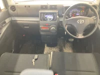 Toyota PIXIS SPACE лот № 1077 оценка R  с аукциона в Японии 2