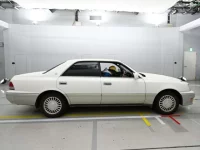 Toyota CROWN лот № 10060 оценка 3.5  с аукциона в Японии 2