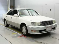 Toyota CROWN лот № 10060 оценка 3.5  с аукциона в Японии 4