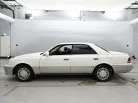 Toyota CROWN лот № 10060 оценка 3.5  с аукциона в Японии 3