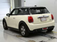 BMW MINI лот № 38060 оценка 4  с аукциона в Японии 5