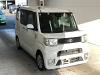 Toyota PIXIS MEGA лот № 1099 оценка X  с аукциона в Японии 3