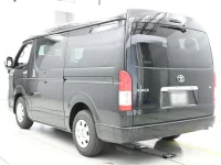 Toyota HIACE лот № 33047 оценка 4.5  с аукциона в Японии 5